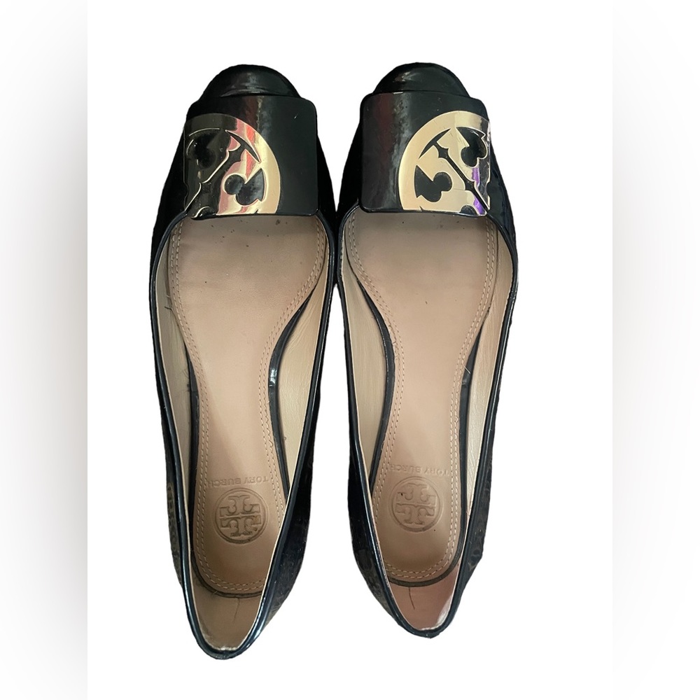 Tory Burch Square Toe Logo Flat Black Patent Leather Size 6
